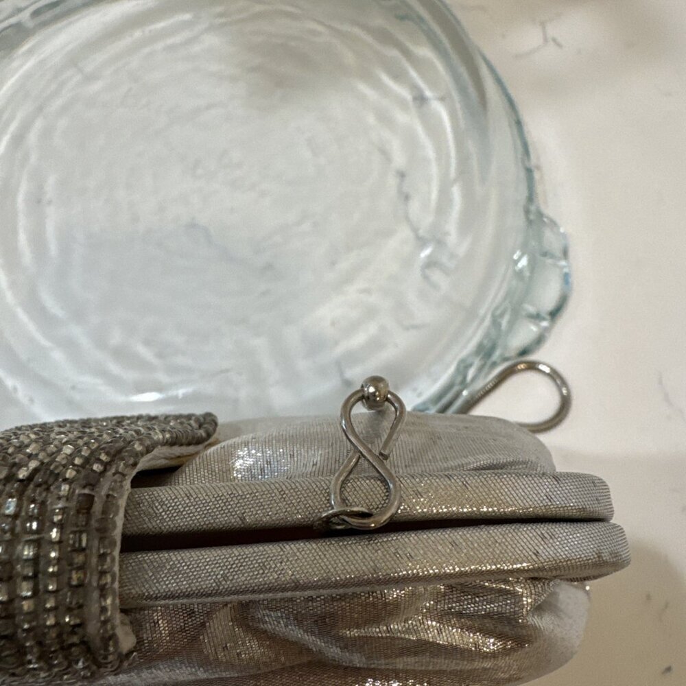 Vintage Sparkly Silver La Regale Shoulder Bag Purse - Picture 8 of 11